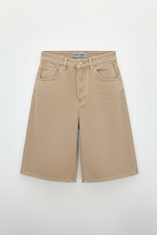 jorts denim beige sabbia uomo vita alta silhouette ad a orlo grezzo ghost mannequin sfondo bianco made in italy distrettoundici