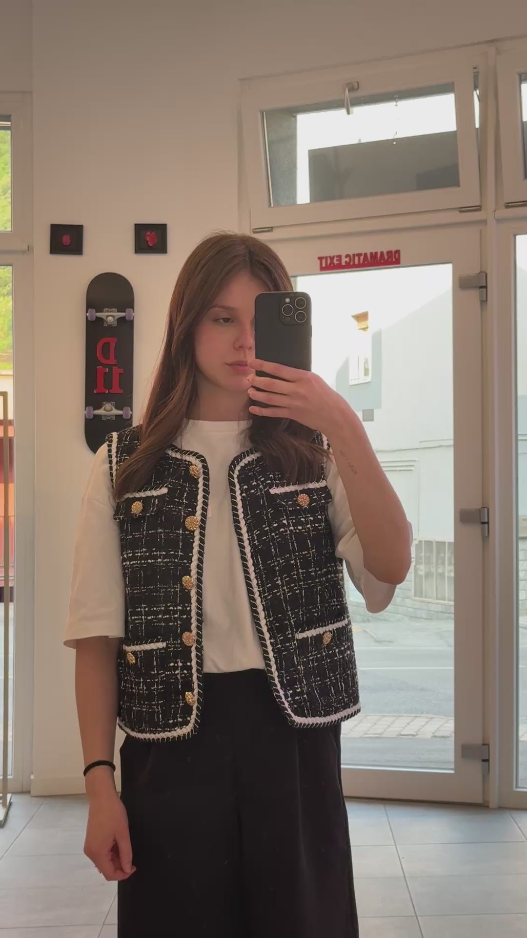 Gilet Tweed Nero Donna Bottoni Dorati